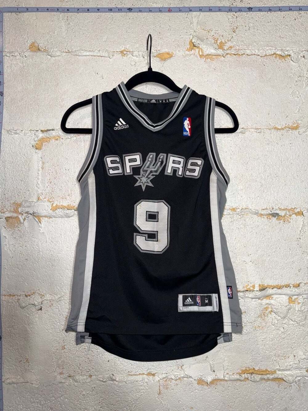 Adidas NBA San Antonio Spurs Tony Parker #9 Youth Medium Jersey Black - Picture 6 of 15